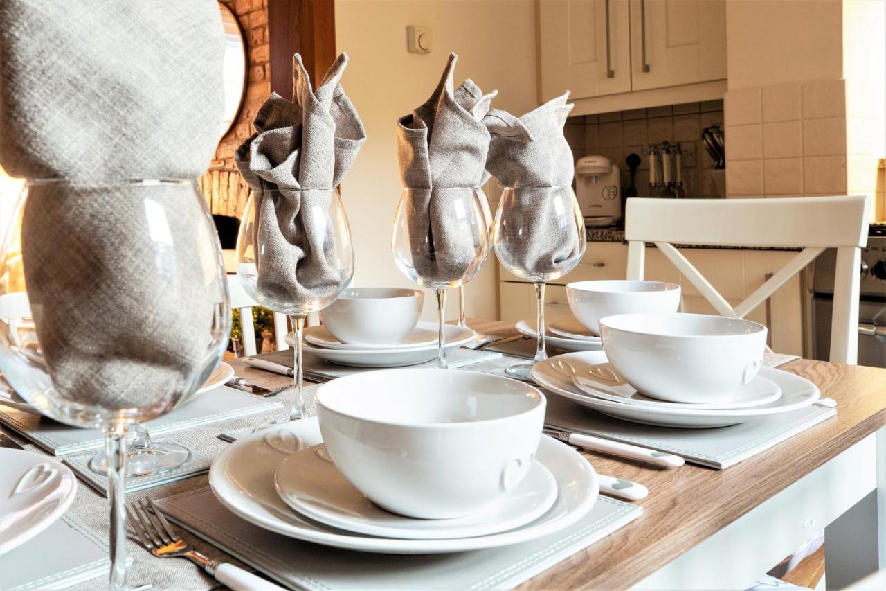 The Cottage In Chester, Sleeps 6 With Free Parking Eksteriør bilde